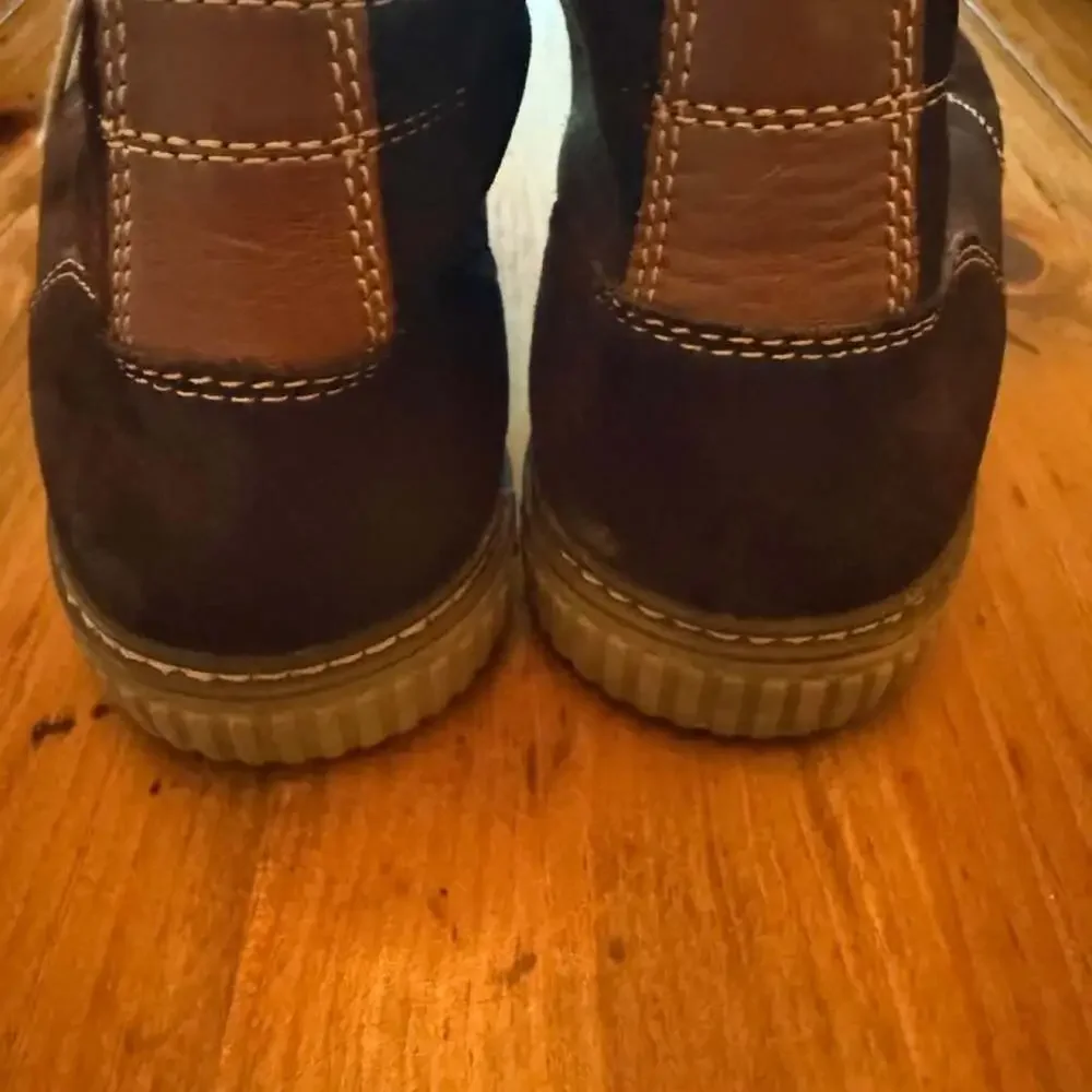 Johnston & Murphy Chukka Boots Size Mens 9M Brown Suede